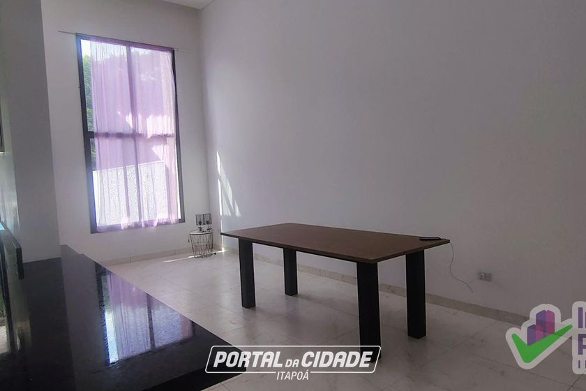 Casa &agrave; venda - 89m&sup2; - Barra do Sa&iacute;