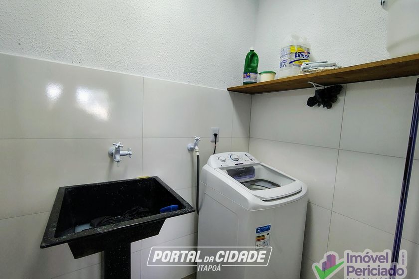 Casa &agrave; venda - 105m&sup2; - Barra do Sa&iacute;