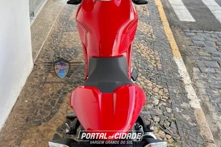 DUCATI MONSTER