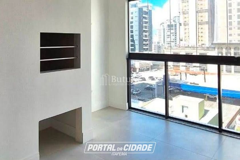 Apartamento &agrave; venda - Meia Praia