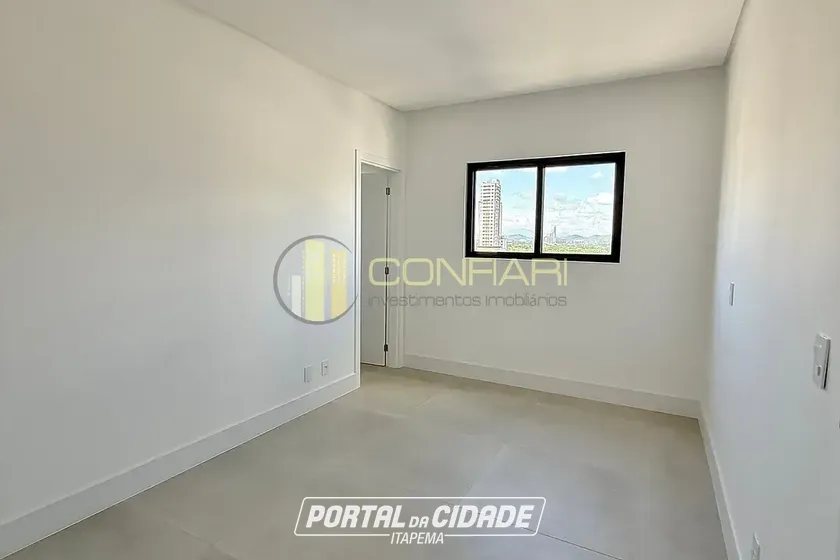 Apartamento &agrave; venda - 90m&sup2; - Balneario Pereque
