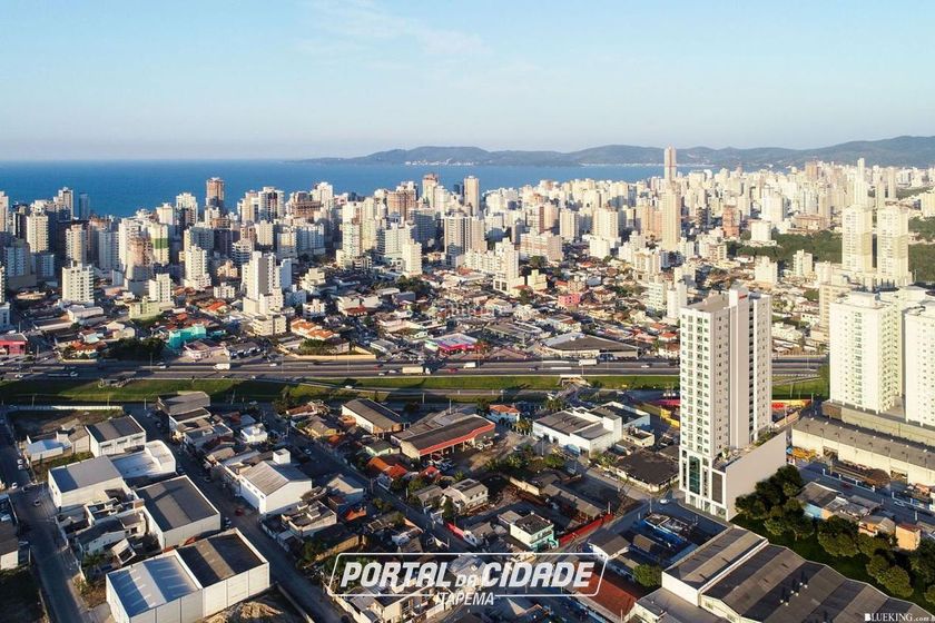 Apartamento &agrave; venda - 70m&sup2; - Jardim Praia Mar