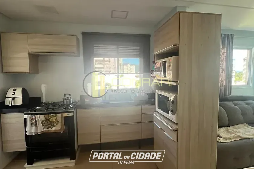Apartamento para alugar - 80m&sup2; - Meia praia