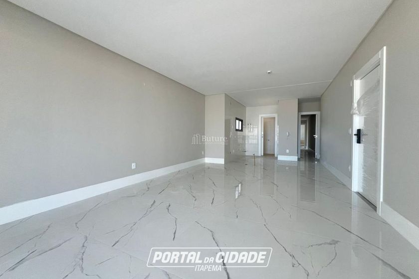 Apartamento &agrave; venda - 135m&sup2; - Centro