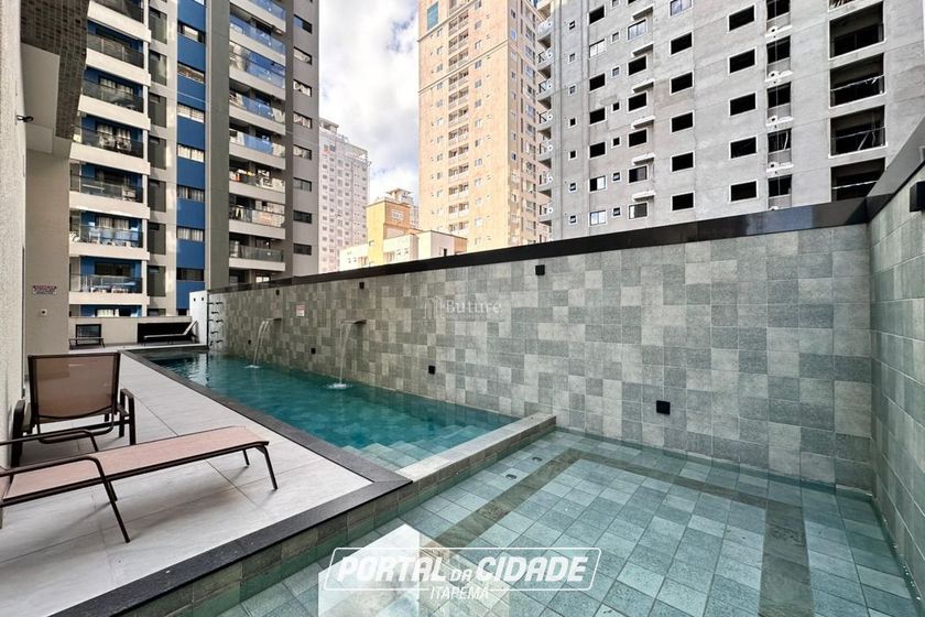 Apartamento &agrave; venda - 64m&sup2; - Morretes