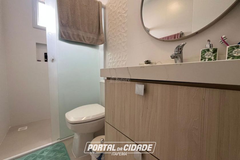 Apartamento &agrave; venda - 85m&sup2; - Meia Praia