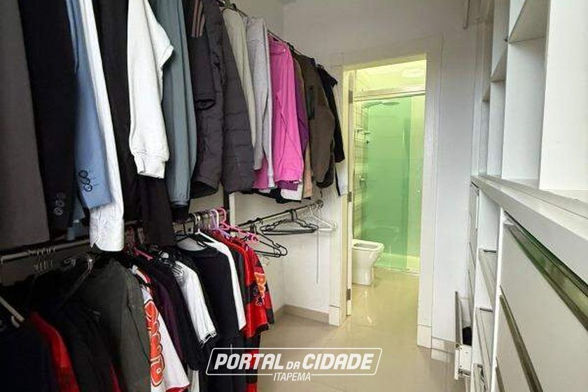 Casa para alugar - 237m&sup2; - Centro