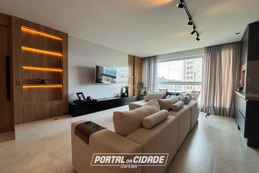 Apartamento &agrave; venda - 105m&sup2; - Centro