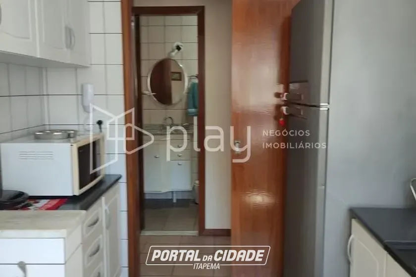 Apartamento &agrave; venda - 95m&sup2; - Meia Praia