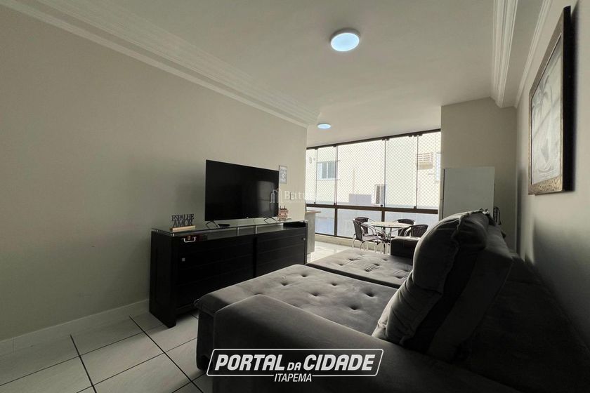 Apartamento &agrave; venda - 160m&sup2; - Meia Praia