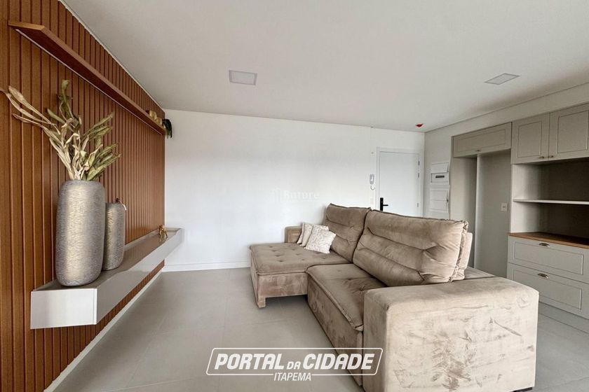 Apartamento &agrave; venda - 84m&sup2; - Praia Brava