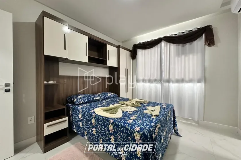 Apartamento &agrave; venda - 86m&sup2; - Meia Praia