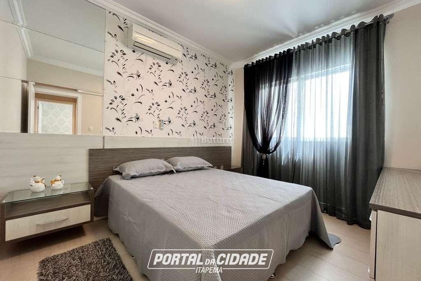 Apartamento &agrave; venda - 194m&sup2; - Meia Praia