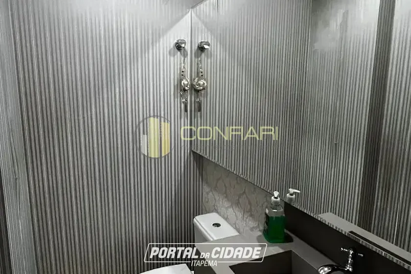 Apartamento &agrave; venda - 87m&sup2; - Meia praia