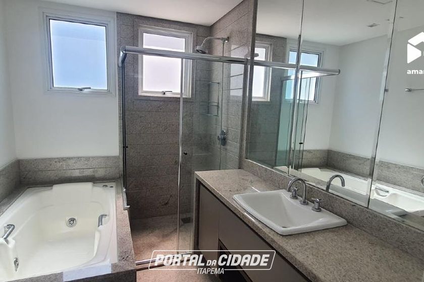 Apartamento para alugar - 238m&sup2; - Centro