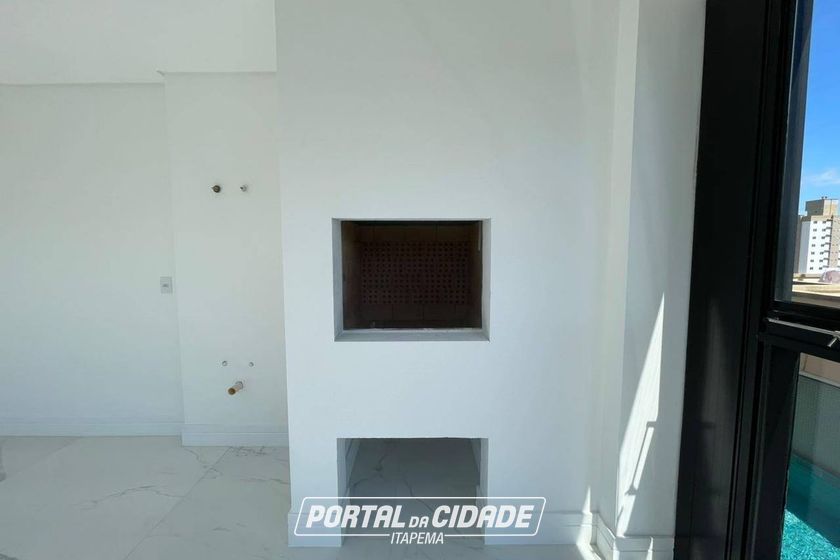Apartamento &agrave; venda - Meia Praia