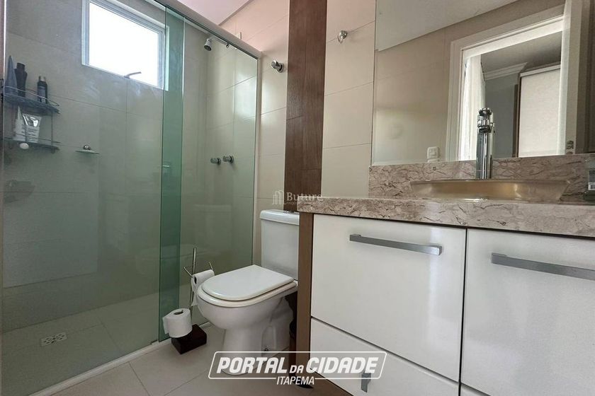 Apartamento &agrave; venda - Meia Praia