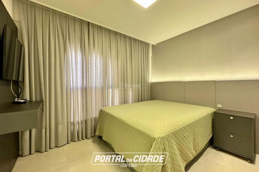 Apartamento &agrave; venda - 119m&sup2; - Meia Praia