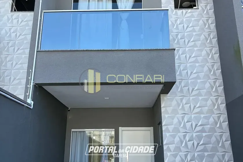 Sobrado &agrave; venda - 90m&sup2; - Morretes