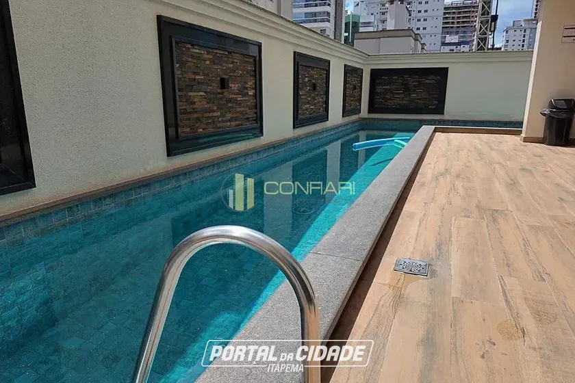 Apartamento &agrave; venda - 11450m&sup2; - meia praia