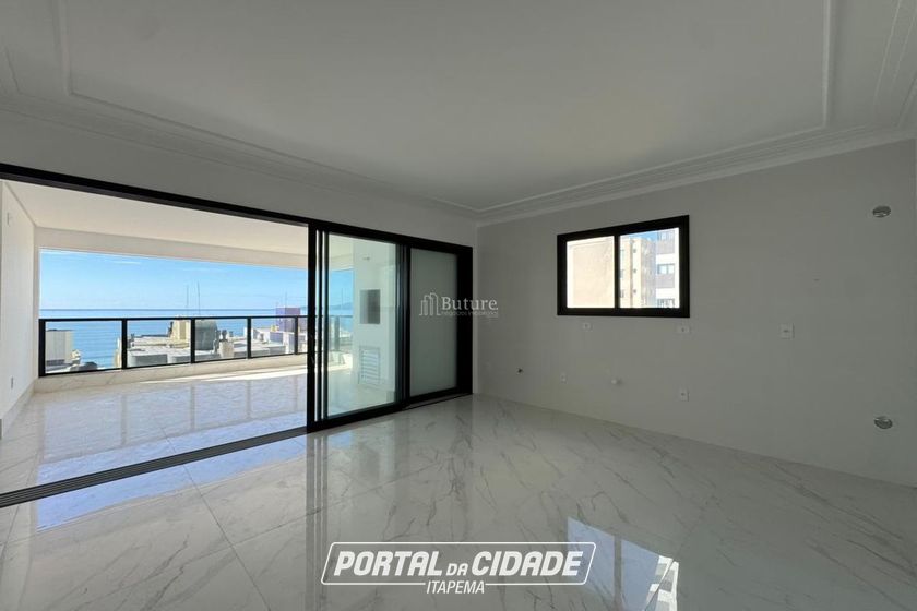 Apartamento &agrave; venda - 210m&sup2; - Centro