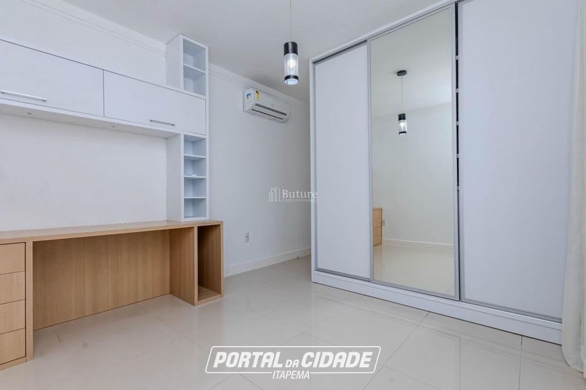 Apartamento &agrave; venda - 270m&sup2; - Meia Praia