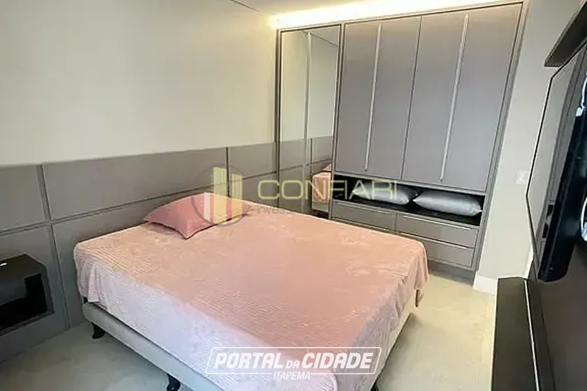 Apartamento para alugar - 163m&sup2; - Meia Praia