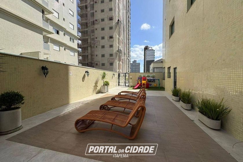Apartamento &agrave; venda - Meia Praia