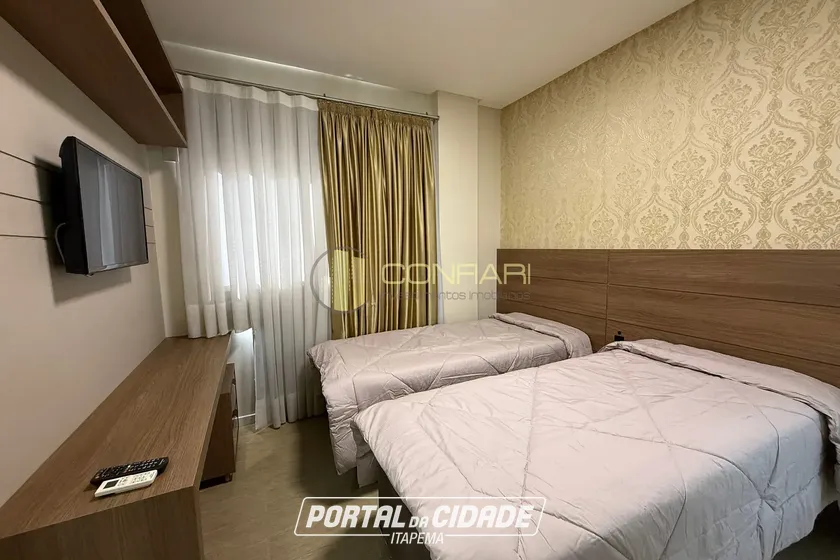 Apartamento &agrave; venda - 123m&sup2; - Meia Praia