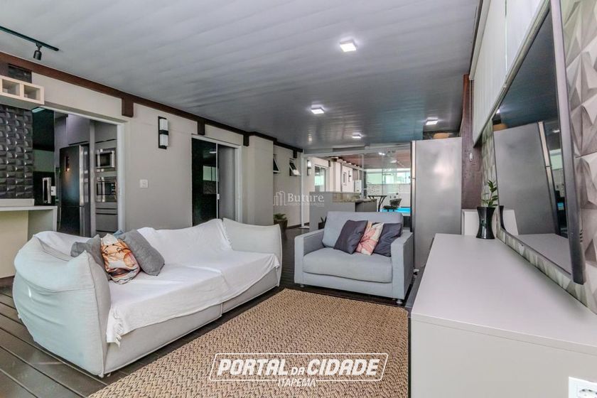 Apartamento &agrave; venda - 182m&sup2; - Pioneiros