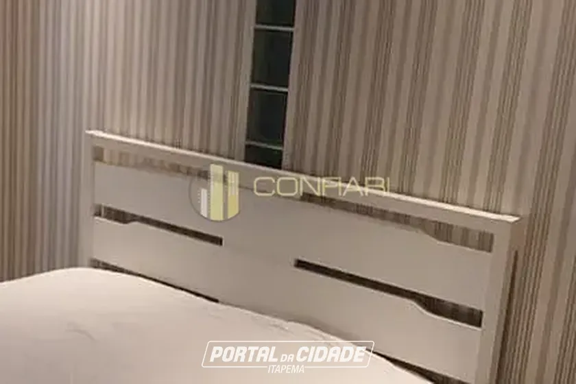 Apartamento &agrave; venda - 185m&sup2; - Centro