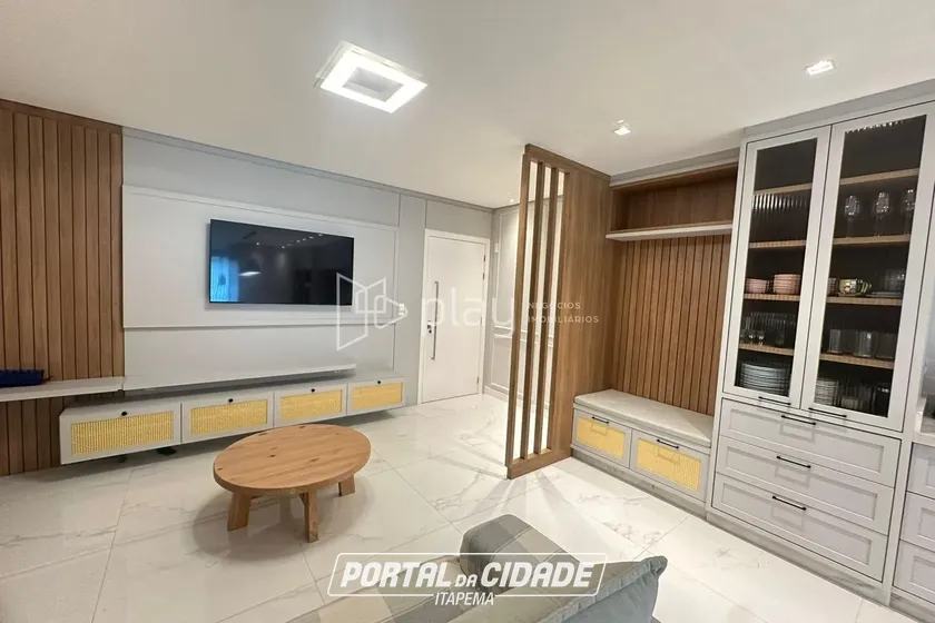 Apartamento &agrave; venda - 202m&sup2; - Meia Praia
