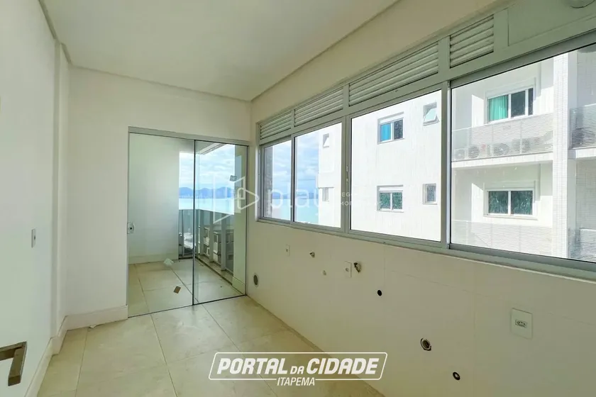 Apartamento &agrave; venda - 297m&sup2; - Meia Praia