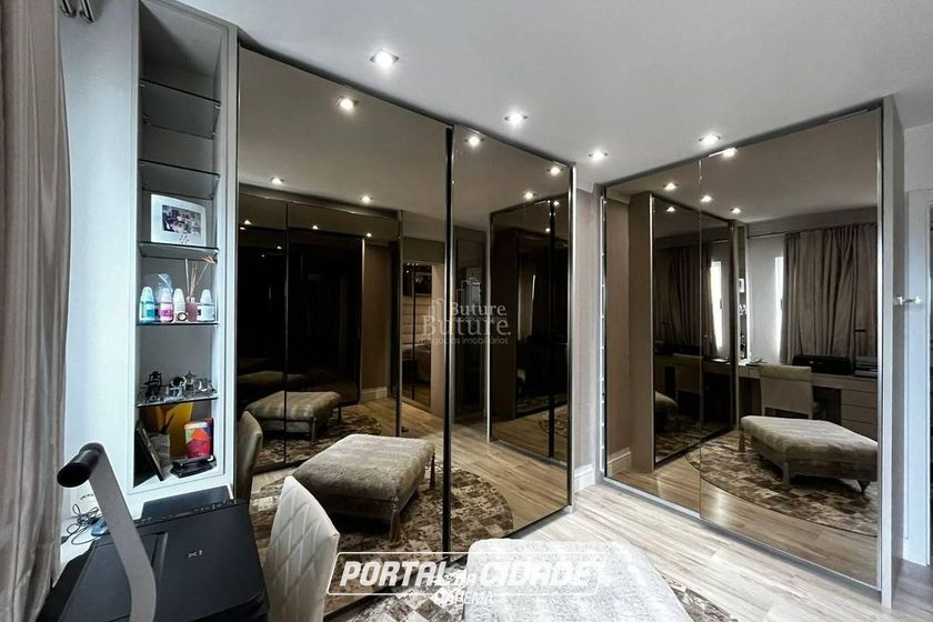 Apartamento &agrave; venda - Meia Praia