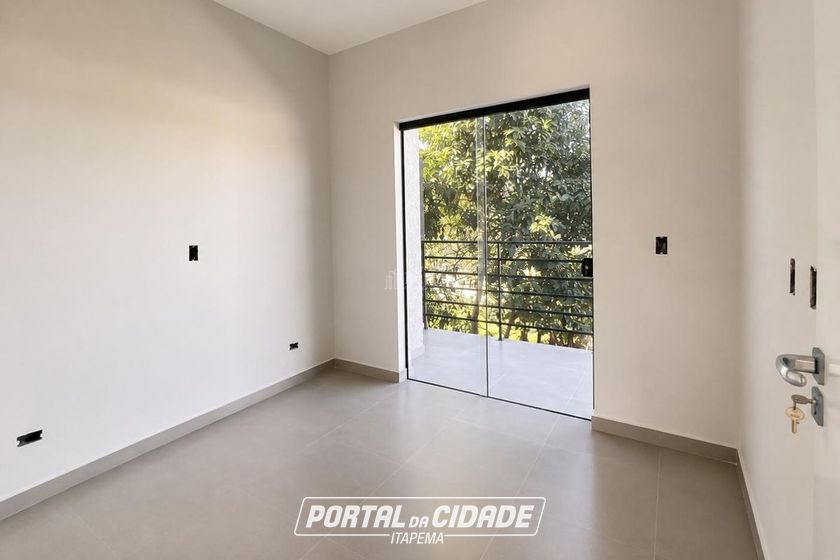 Casa &agrave; venda - 140m&sup2; - Itapema do Norte