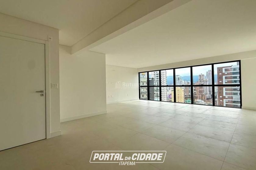 Apartamento &agrave; venda - Meia Praia
