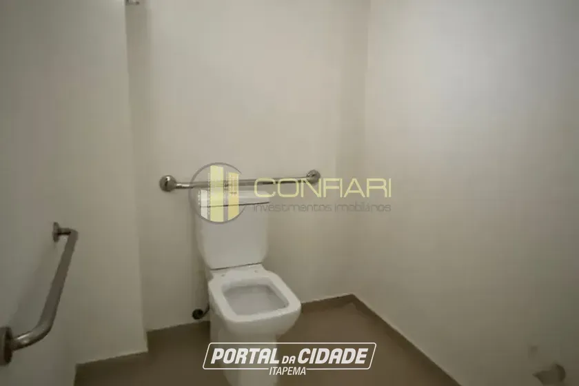 Sala Comercial para alugar - 100m&sup2; - meia praia