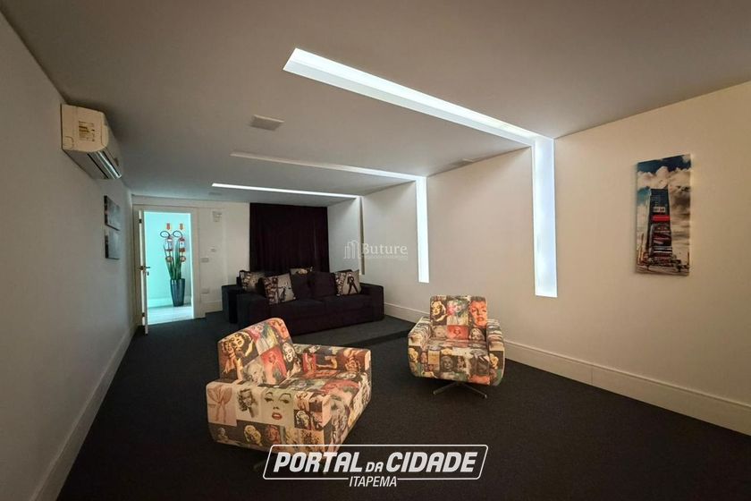 Apartamento &agrave; venda - 130m&sup2; - Centro
