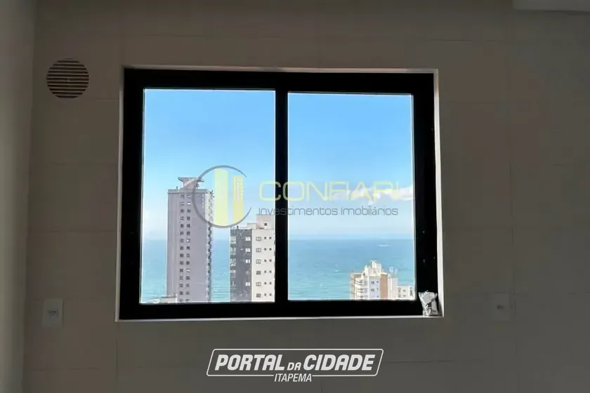 Apartamento &agrave; venda - 206m&sup2; - meia praia