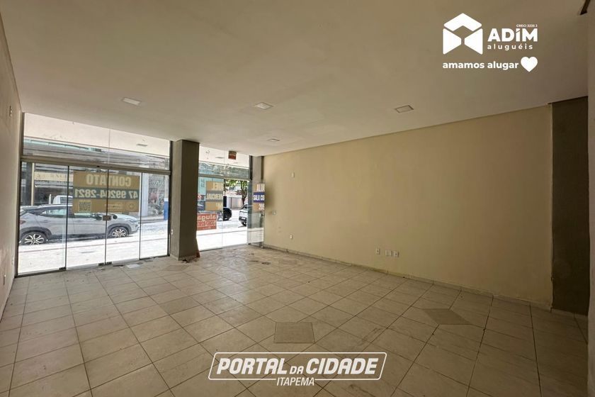 Sal&atilde;o Comercial para alugar - 209m&sup2; - Centro
