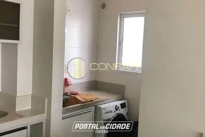 Apartamento &agrave; venda - 145m&sup2; - Meia Praia