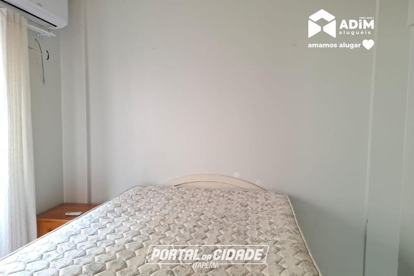 Apartamento para alugar - 134m&sup2; - Meia Praia