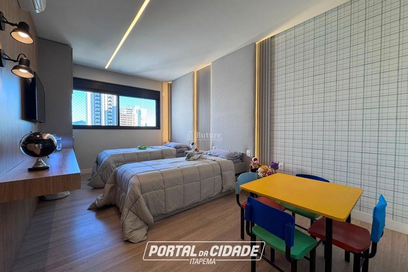 Apartamento &agrave; venda - 222m&sup2; - Centro