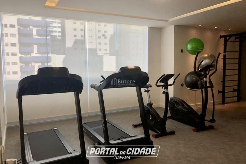 Apartamento &agrave; venda - 141m&sup2; - Meia Praia
