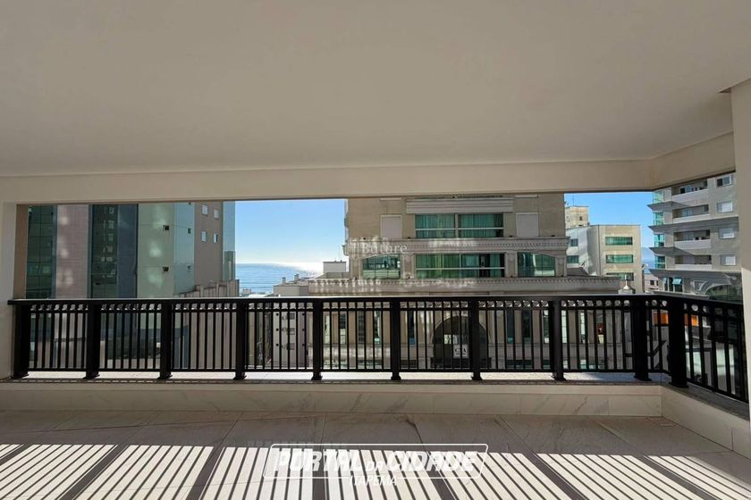 Apartamento &agrave; venda - Meia Praia