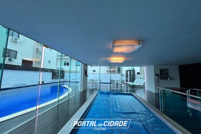 Apartamento &agrave; venda - Meia Praia