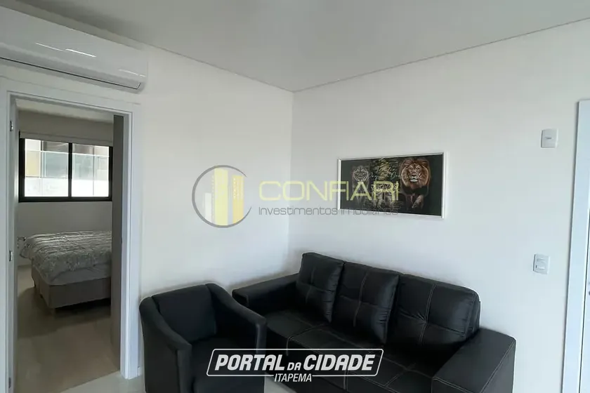 Apartamento para alugar - 94m&sup2; - Meia Praia