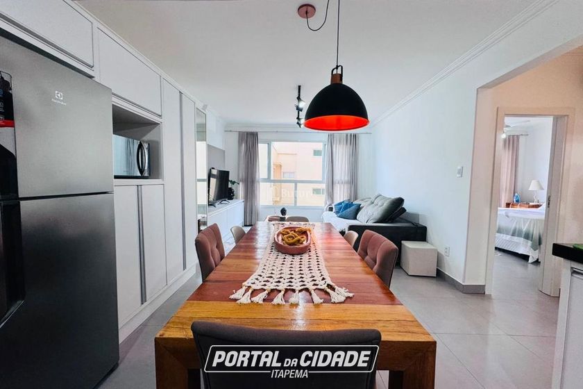 Apartamento &agrave; venda - 77m&sup2; - Centro