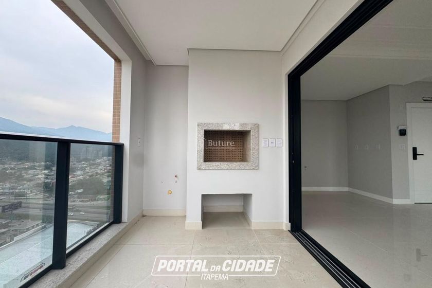 Apartamento &agrave; venda - 93m&sup2; - Centro