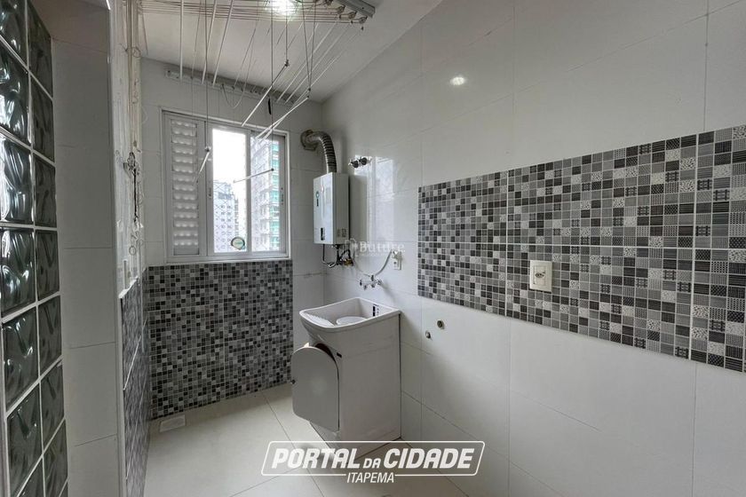 Apartamento &agrave; venda - 228m&sup2; - Meia Praia